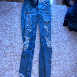 American Eagle Ripped Jeggings Size 00S